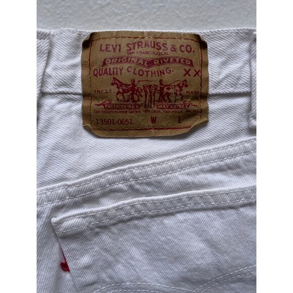 Vintage 80's LEVIS 501 White Jeans Made in USA 13 S / 28-29" W / High Rise - Picture 11 of 11